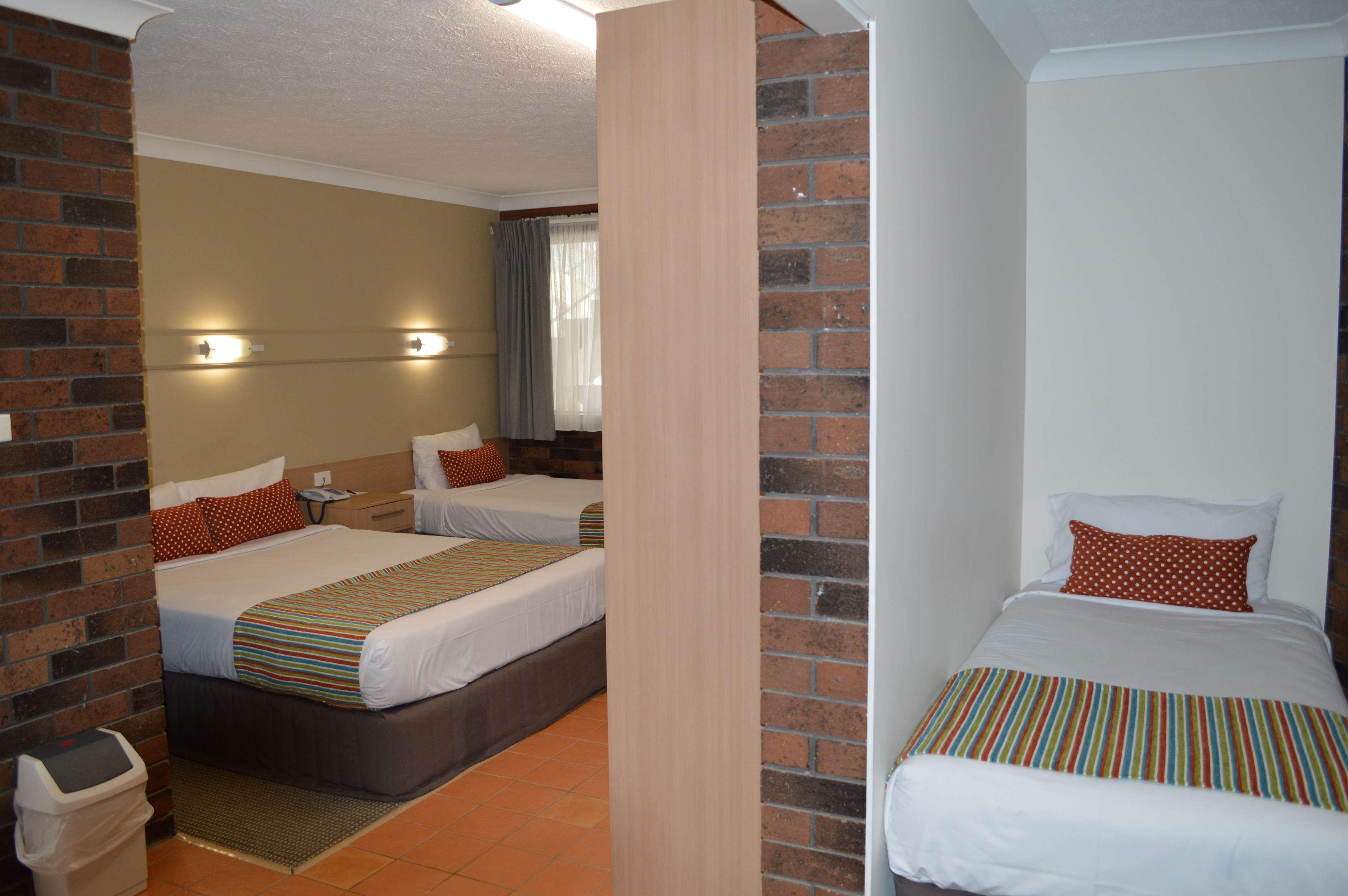 Best Western Parkside Motor Inn Кофс-Харбор Экстерьер фото