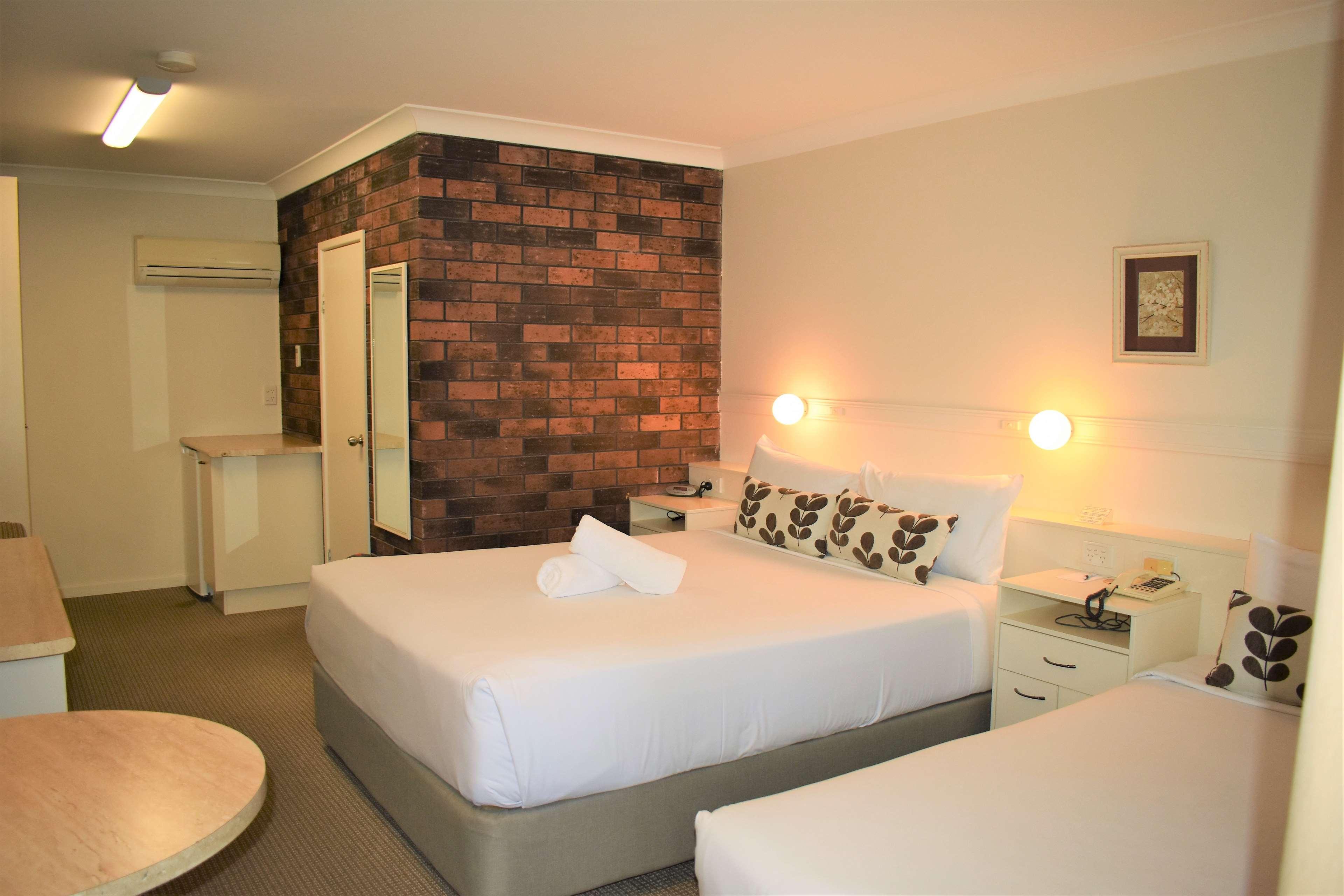 Best Western Parkside Motor Inn Кофс-Харбор Экстерьер фото