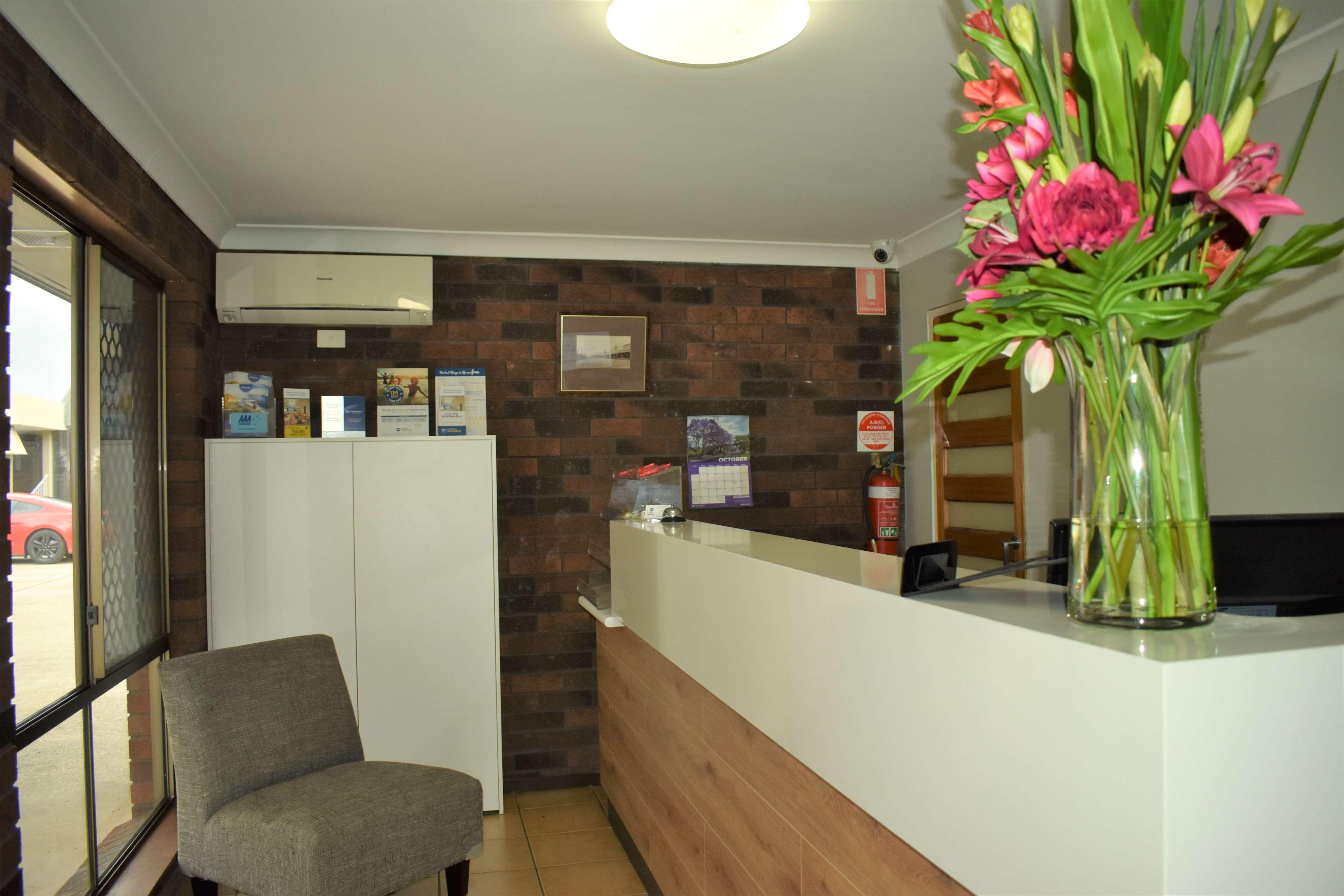 Best Western Parkside Motor Inn Кофс-Харбор Экстерьер фото